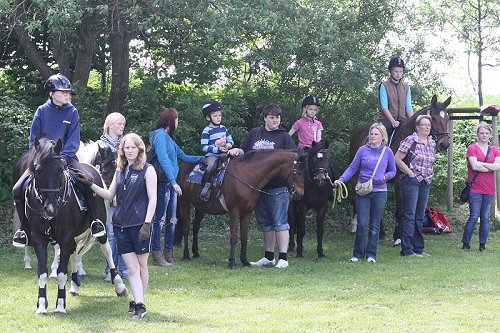 Kinderringreiten am 08. Juni 2013
