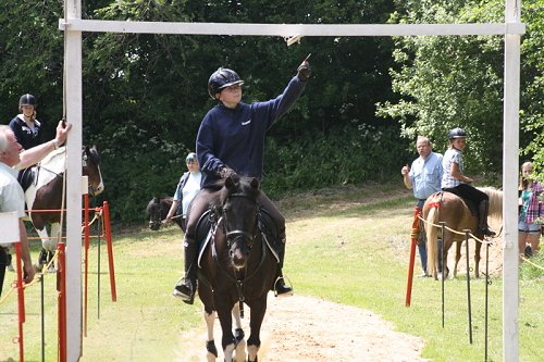 Kinderringreiten am 08. Juni 2013