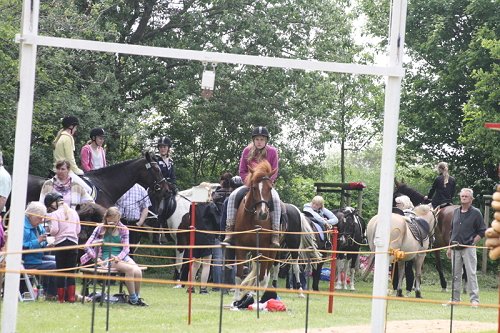 Kinderringreiten am 08. Juni 2013