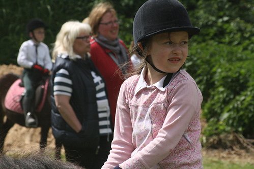 Kinderringreiten am 08. Juni 2013