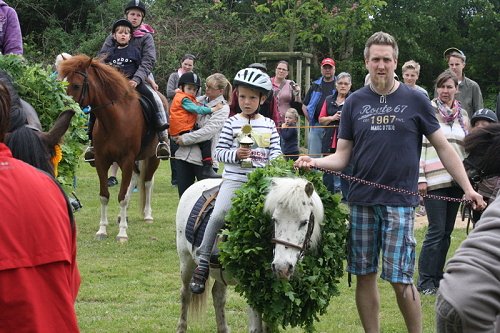 Kinderringreiten am 08. Juni 2013